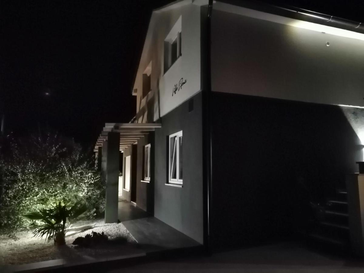 Elena Villa Pomer Luaran gambar